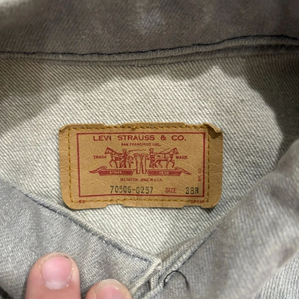 Vintage 80s Levi's Type III Trucker Jacket Mens 38 Gray Denim USA 70506-0257